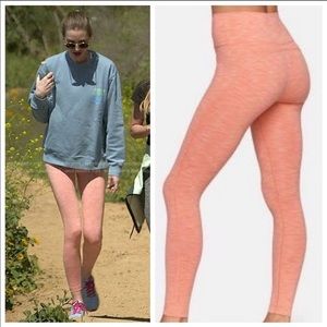 Outdoor Voices athletic leggings terracotta!